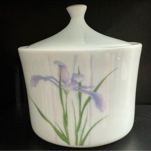 Corningware Shadow Iris Sugar Bowl